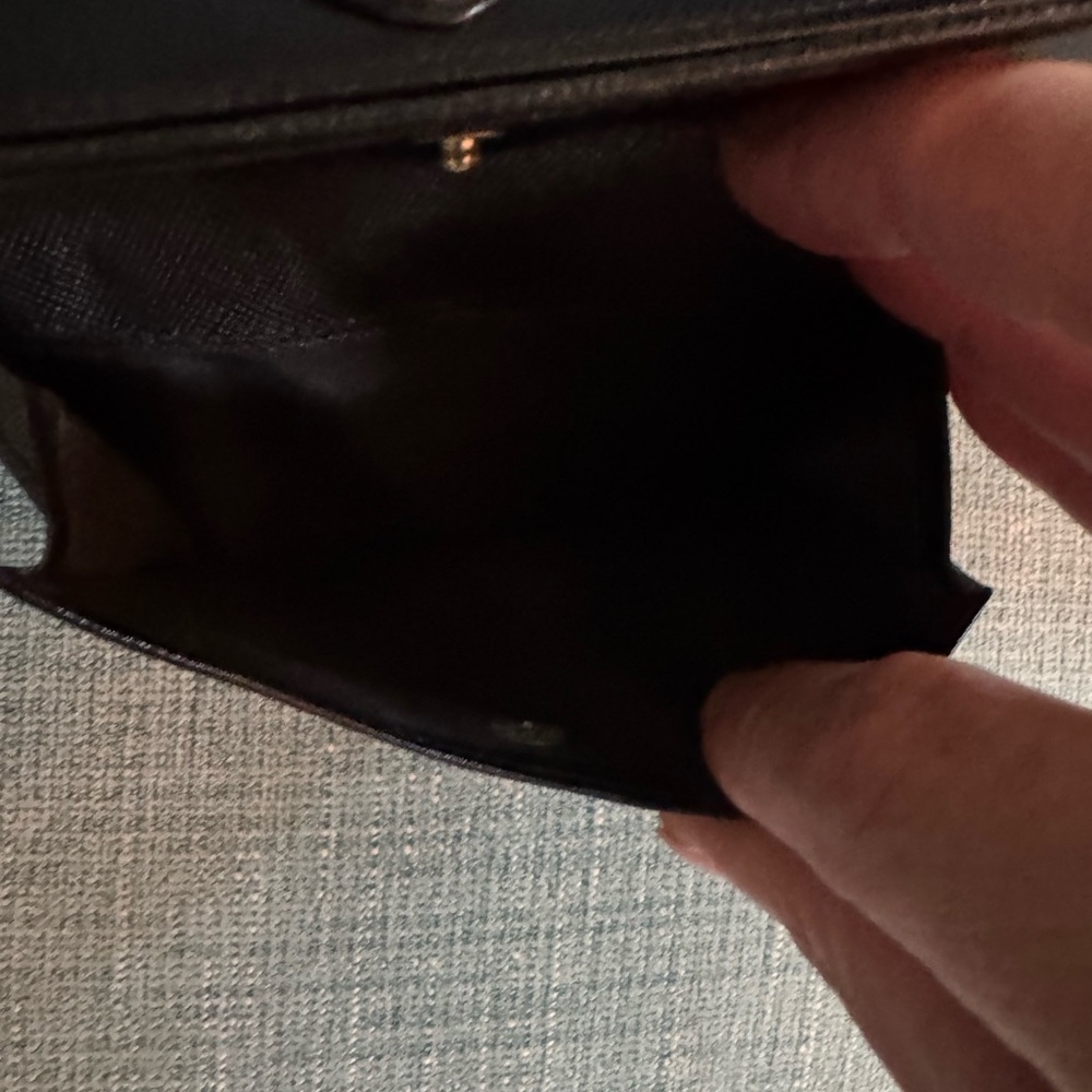 Prada Logo Plate Tri-fold Black Saffiano Leather Wallet - Picture 5 of 8